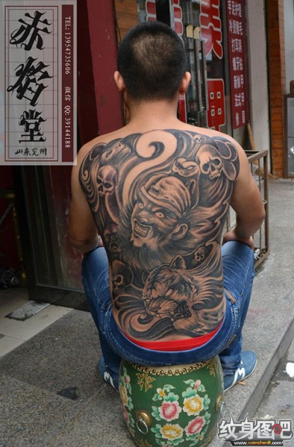 满背纹身 大型纹身