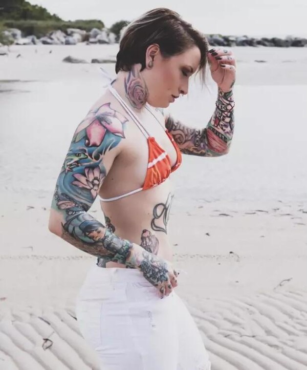 好看的美女各部位纹身图案