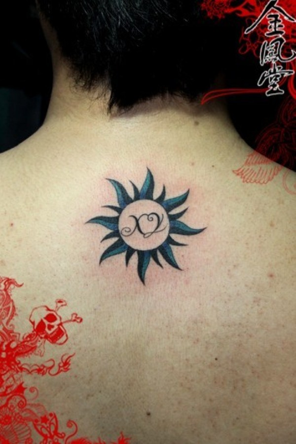 太阳刺青纹身