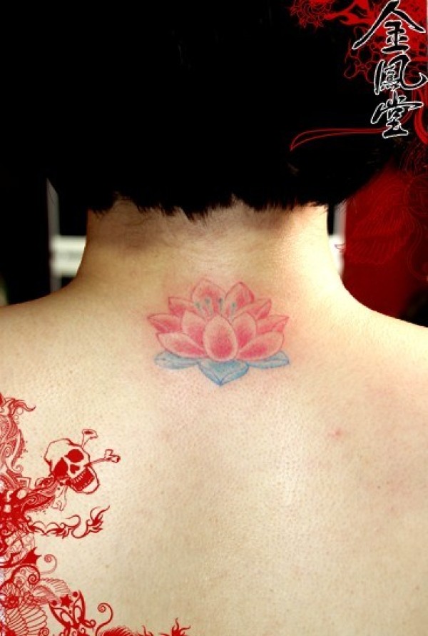 莲花纹身图