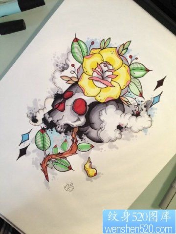 个性彩色纹身手稿图案