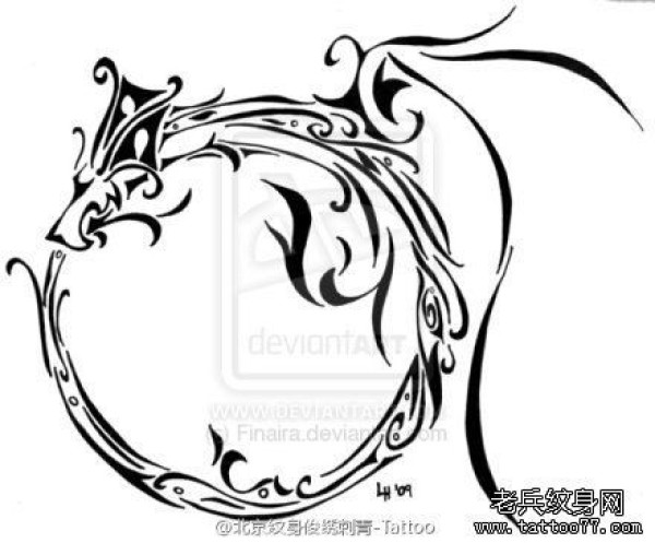 一组图腾龙纹身图案