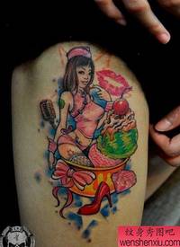 纹身图吧分享一张大腿美女个性女性大腿美女蝴蝶结蛋糕刺青图案