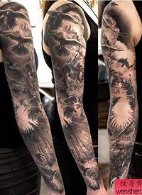 纹身图吧分享一张花臂纹身图案