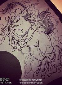 黑灰素描马纹身手稿图片