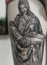 圣母大腿纹身图片