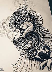 手稿线条素描仙鹤纹身图案