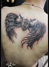 经典恶魔翅膀纹身图案