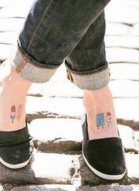 时尚脚背精美好看的糖果冰棒纹身图案
