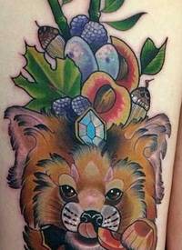 彩色狐狸纹身图案