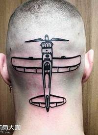 头部一战飞机纹身图案
