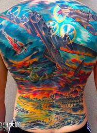 背部二战飞机纹身图案
