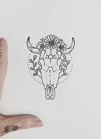 牛头骷髅花蕊纹身图案手稿