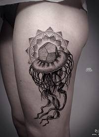 大腿性感水母点刺纹身tattoo图案