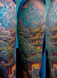 大臂亚洲风格多彩的蓝色龙纹身图案