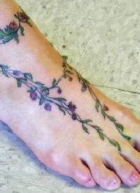 脚背彩色花朵植物纹身图案
