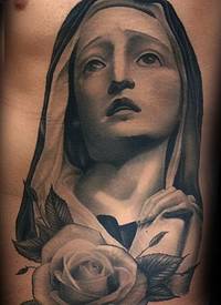 腰侧宗教灰色墨水玫瑰花与女人肖像纹身