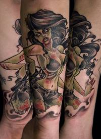腿部彩色性感女性僵尸纹身图案