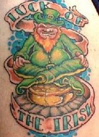 爱尔兰绿色妖精字母纹身图案