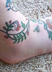 多款关于缠绕在脚踝的简单线条创意纹身图案