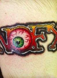 明星纹身 彩色的美国Nofx乐队国际明星纹身人物和英文纹身图案