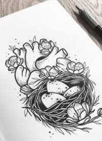 鸟巢花卉心脏纹身手稿