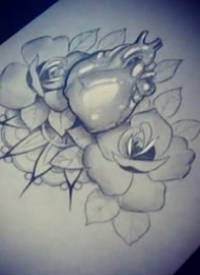 欧美黑灰心脏玫瑰纹身图案手稿