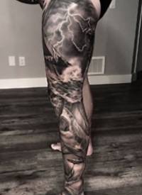 花腿纹身--一组大黑腿纹身图案作品欣赏