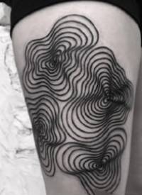 黑色线条组成的一组几何纹身图片