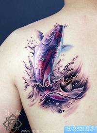 手臂可爱的小金鱼纹身图片_鲤鱼纹身图案大全_纹身图吧