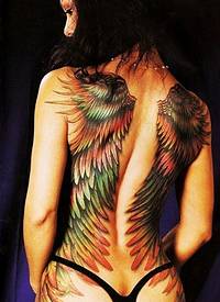 推荐一款霸气的满背翅膀纹身图案_翅膀纹身图案大全_纹身图吧