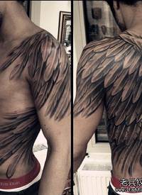 推荐一款大臂翅膀纹身图案_翅膀纹身图案大全_纹身图吧